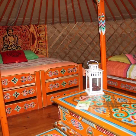Luxury tent Les Yourtes Bourcominoises