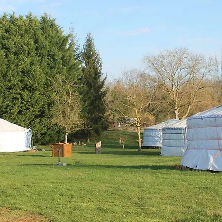Les Yourtes Bourcominoises Luxury tent *