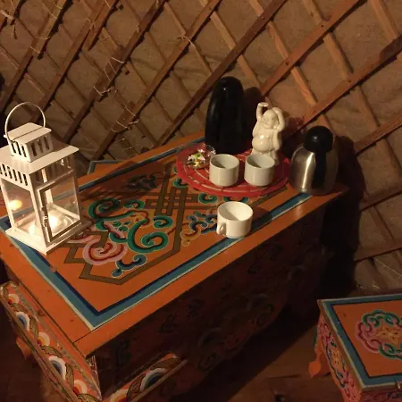 Les Yourtes Bourcominoises Luxury tent